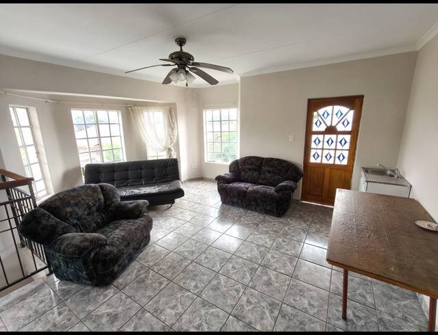 980M² BED & BREAKFAST FOR SALE IN HEUWELSIG